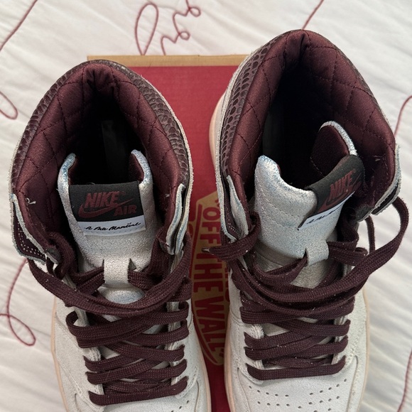 Jordan A Ma Maniere 1 size 9.5